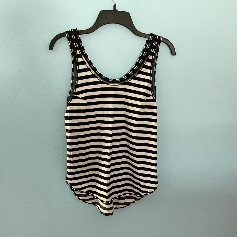 NWT Lululemon stop at nothing tank